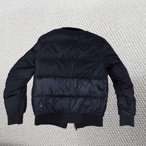 lululemon athletica Women's Black Puffer Jacket